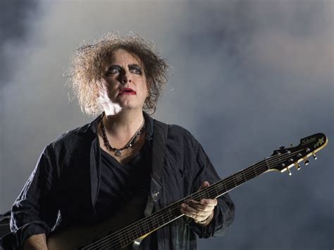 The Cures Robert Smith Confirms A 2020 Album Release