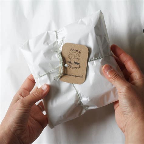 Simple Ideas for Gifting Sustainably | Seaside Squirrel