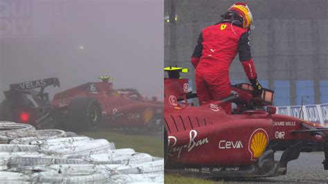 Carlos Sainz Tradito Dal Bagnato Subito A Muro A Suzuka Il Suo Gp