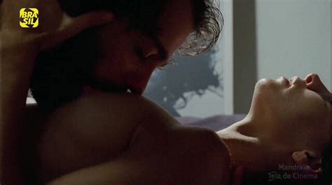 Nude video celebs Lídia Brondi nude Rádio Pirata