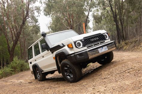 Toyota Landcruiser Series V Off Road Review Carexpert