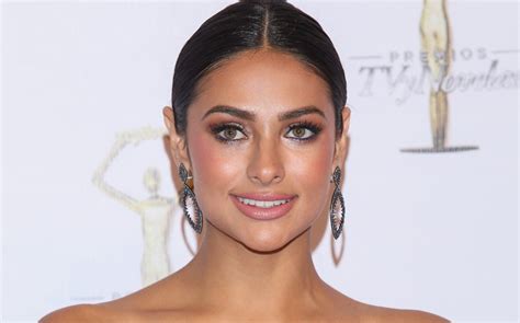 Renata Notni Deja Ver Su Vientre Sin Retoques En Bikini Fama