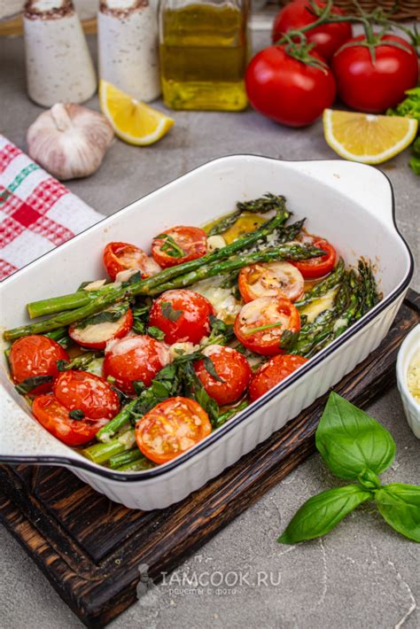 Спаржа с пармезаном в духовке — рецепт с фото пошагово