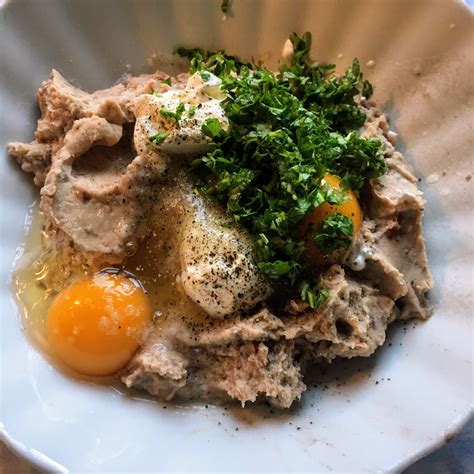 HOMEMADE SLOVENIAN FOOD : SLOVENIAN ROLLED DUMPLINGS WITH BEANS