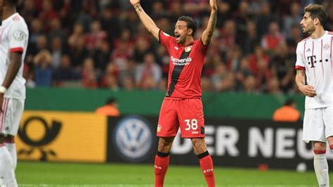 Bayer Leverkusen Karim Bellarabi Gegen Den Vfb Stuttgart Wieder Eine