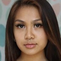 Yumi Sin Yumisinxxx Nude OnlyFans Leaks Fappening FappeningBook