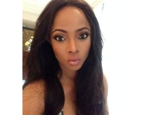 See Shocking Throwback Photo Of Toke Makinwa Before She Bleached Her Skin Theinfong