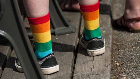 Paradas do orgulho LGBT voltam no Brasil mas sem ir às ruas Guia Gay São Paulo