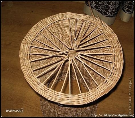 Столик со стеклом из газетных трубочек. ПЛЕТЕНИЕ - Russian-Handmade.com