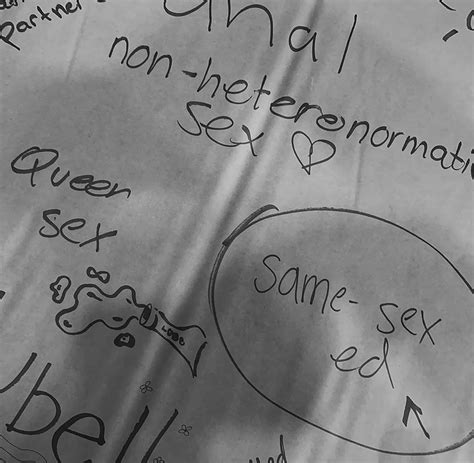 Its My Pleasure Hopes To Educate Students On Sex The Denisonian