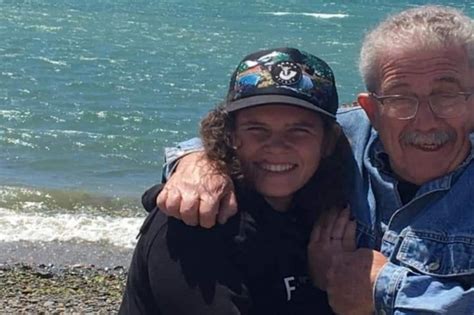 Carta de un padre gay a un obispo homófobo Oveja Rosa Revista sobre familias y amor homosexual