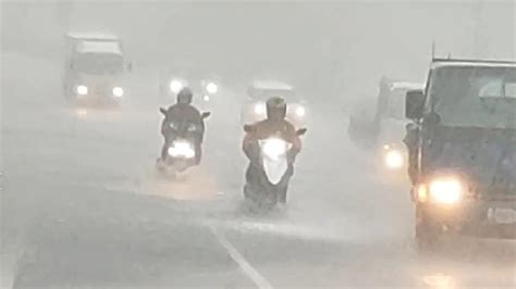 快訊／午後雨彈來了！5縣市大雨特報 慎防雷擊強陣風｜東森新聞：新聞在哪 東森就在哪裡