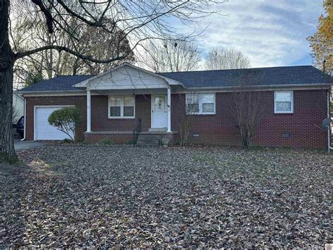 127 Bel Aire Mayfield KY 42066 | Sold