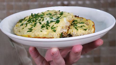 Как приготовить вкусный, пышный Омлет с куриной грудкой и луком ...