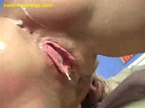 Goteando semen negro en su coño XVIDEOS