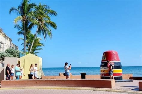 Must-see Key West Florida! Southernmost Point buoy + how to see it in ...