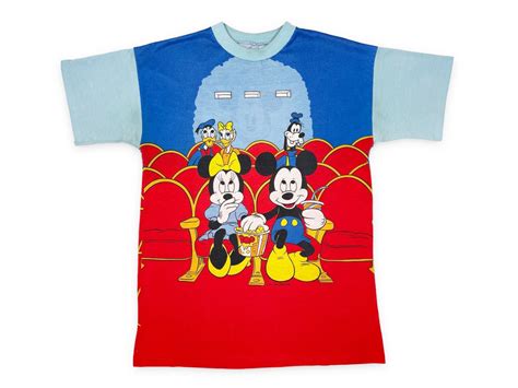 vintage mickey mouse shirt  disney   print movies goofy