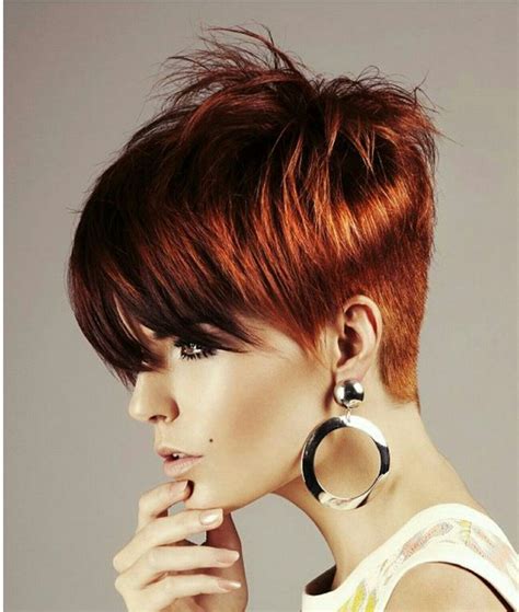 20 Stylish Short Haircuts For Women 2021 2022