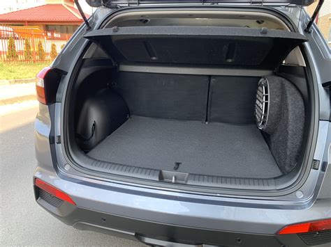#54. Багажник в карпет — Hyundai Creta (1G), 2 л, 2018 года | своими ...