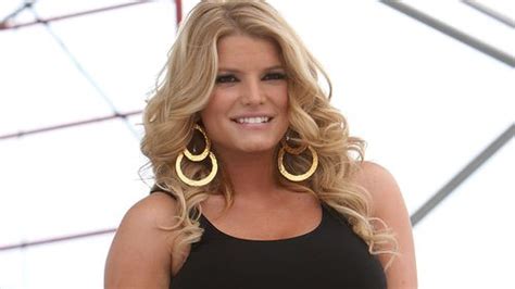 Jessica Simpson Unrecognisable In Neon Bikini After Seven Stone Weight