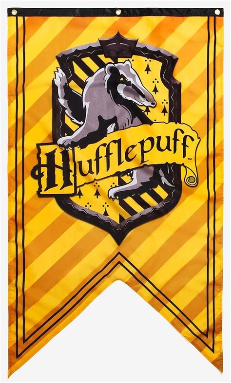 Harry Potter House Crest Wall Banner Hufflepuff Artofit