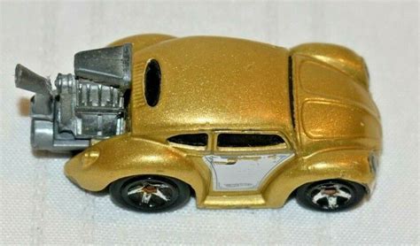 Hot Wheels Gold Volkswagen Beetle Made In Malaysia Ebay Hot Wheels Volkswagen Beetle