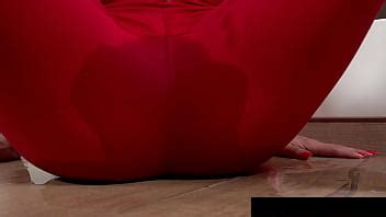 Wet And Pissy Sensual MILF XNXX