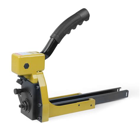 Logistics managers are switching to high-quality custom staple boxes 32