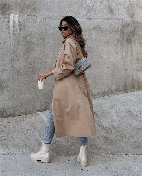 Nude Chelsea Boots Outfits For The Fall Styleoholic