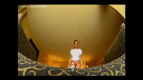 Perv Photographer Shrinks Himself For His Models GIANT ASS PART MPG Amateur Soles Giantess