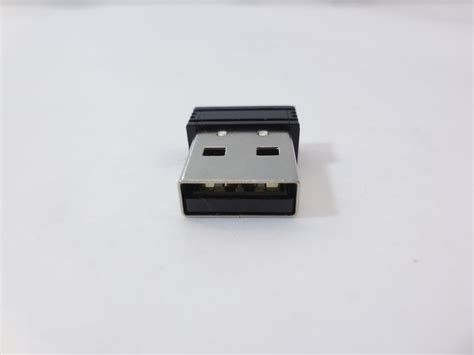 Приемник USB для беспроводных мышки и клавиатуры