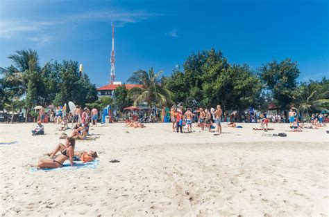 Playa De Kuta Bali Indonesia Asia Sudoriental Imagen De Archivo