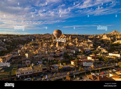 Cappadocia Hot Air Ballon Stock Photo Alamy