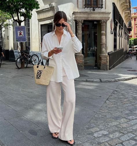 Ngo I Bikini Y L M N Ph N Ph P Lu N Mang Theo Khi I Bi N