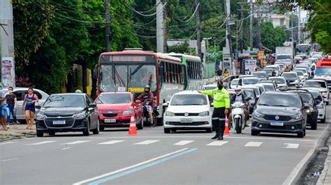 Tentativa de homicídio é registrada durante briga de trânsito em Manaus