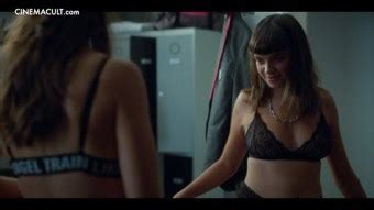 Élite Season Nude Scenes Review