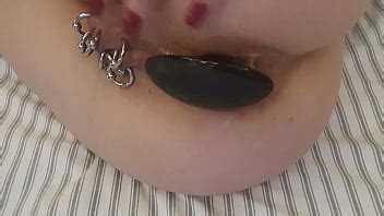 Me masturbo mi coño perforado XVIDEOS