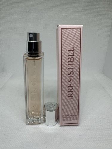 GIVENCHY Irresistible Eau De Parfum Nude Velvet Travel Spray