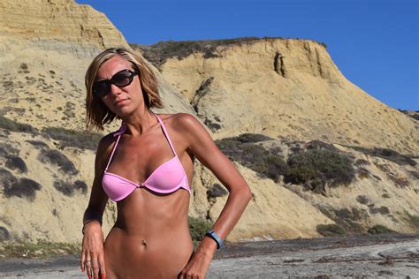 Bikini Model Summer Blonde Ai Enhanced Byronbay Topaz Sharpen Faceai Porn Pic