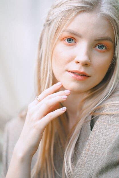 Page Images De Blonde Nue T L Chargement Gratuit Sur Freepik