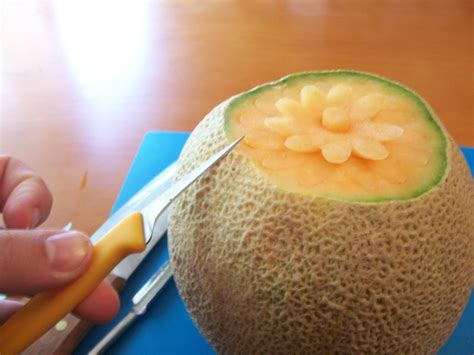 Simple Melon Carving : 12 Steps (with Pictures) - Instructables