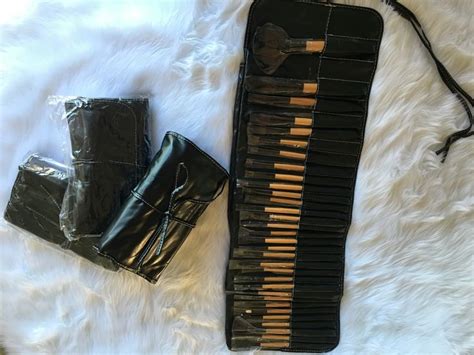 30 Makeup Brushes 👌🏼 Younique Makeup Makeup Makeup Brushes