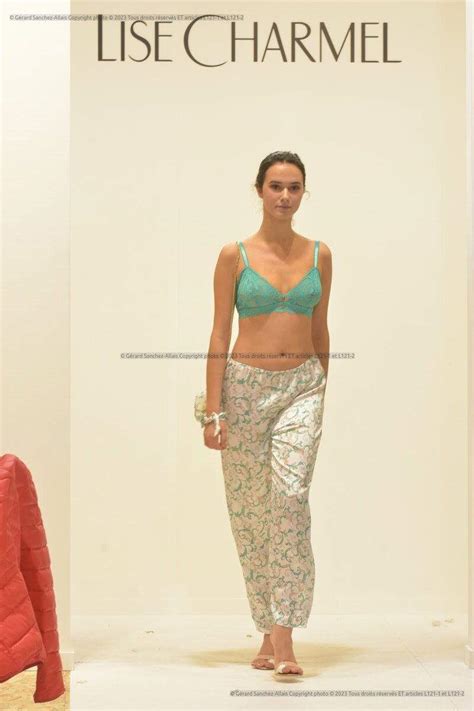 Salon International de la Lingerie SIL Paris défilé Antigel Lise Charmel