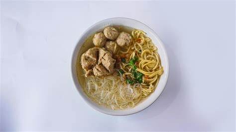 bakso super top view, meatball soup with noodles, indonesian cuisine ...