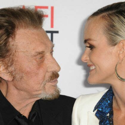 Photos Tal En Bikini Hawa S Clate Sur La Plage Avec Sa Cousine Gala