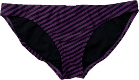 Dół od bikini majtki kąpielowe fioletowo czarne CONVERSE one star r M Cena Opinie Doły od