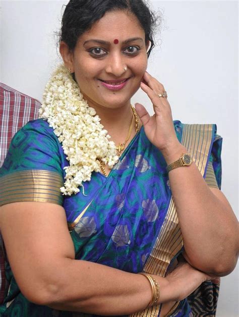 Hot Photos Of Kerala Aunties