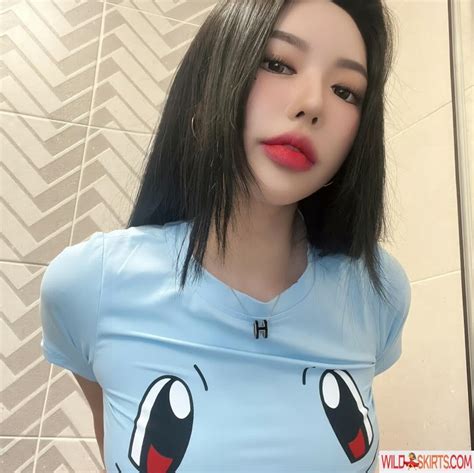 H Rvn H Rvn Rvn1015 Nude Instagram Leaked Photo 22