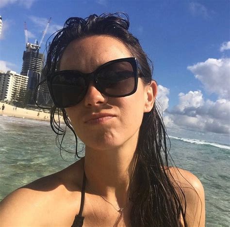 Hot And Sexy Amy Shark Photos ThBLOG