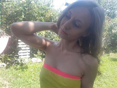 Sweet Babe Naughty Adeline Showing Her Nice Boobies Outdoors Photos